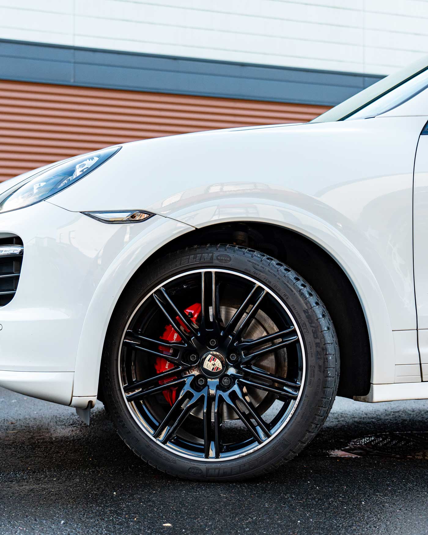 Le covering Porsche : une transformation esthétique sans peinture